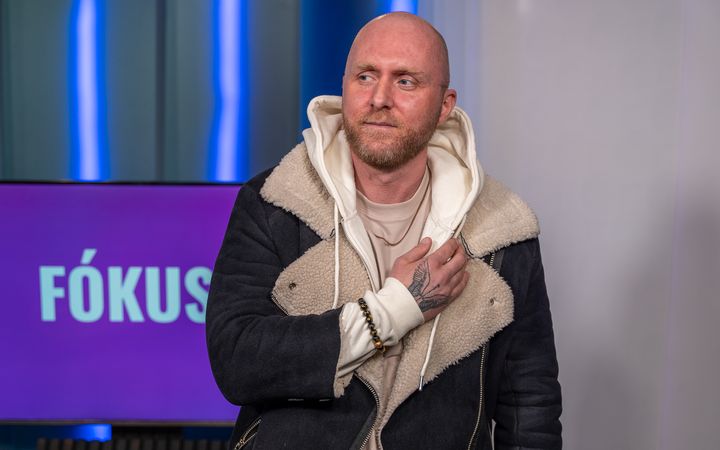 Ísak Morris in the Fókus studio